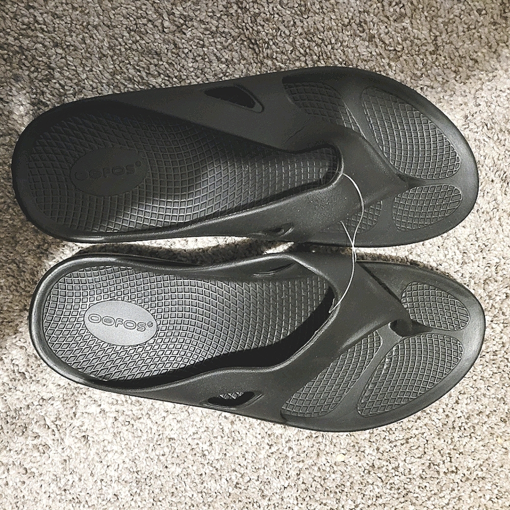 Oofos sandals